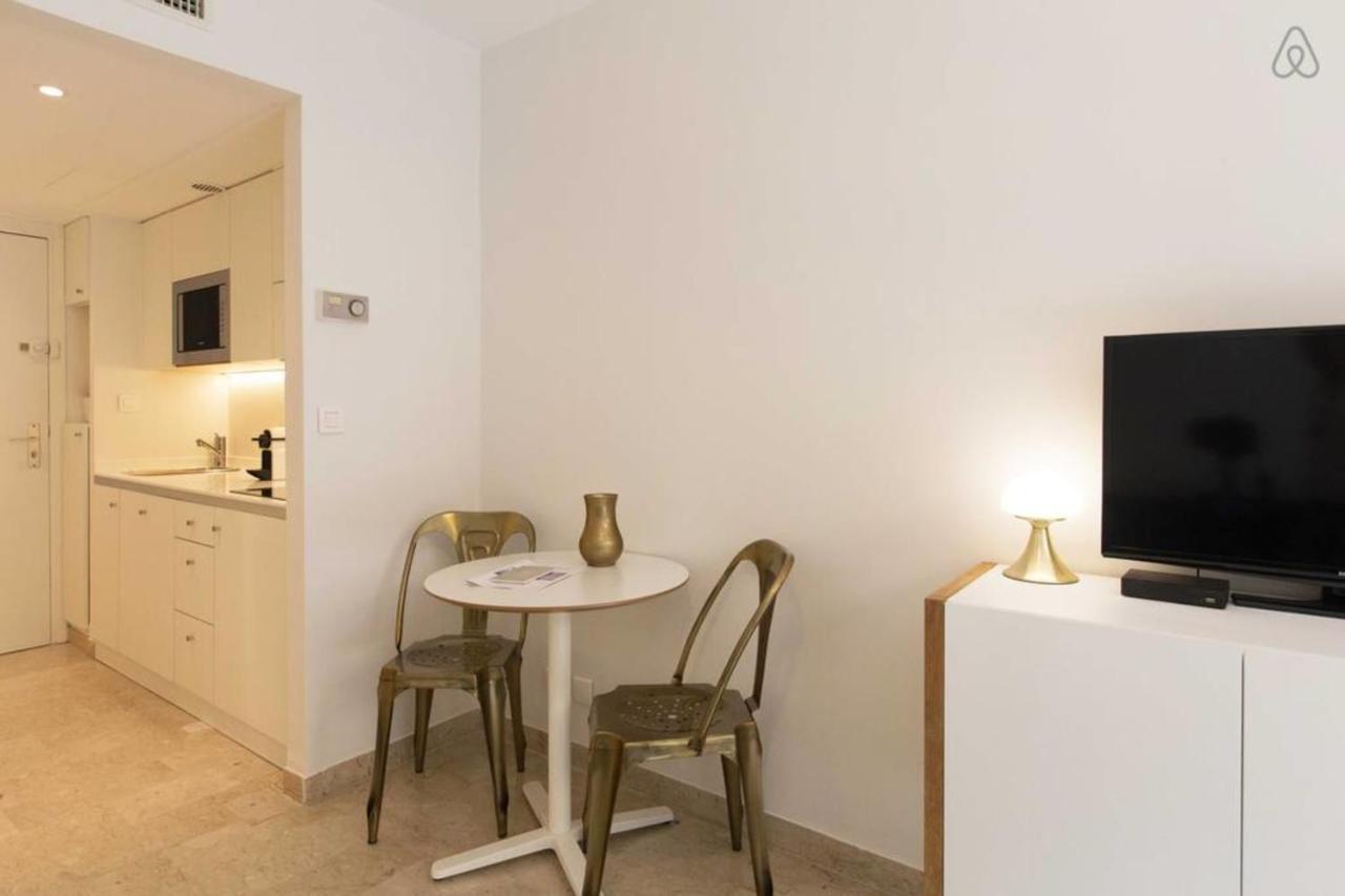 Centre Promenade With Terrace Next To The Sea In The Pedestrian Area Apartment Nisa Exterior foto