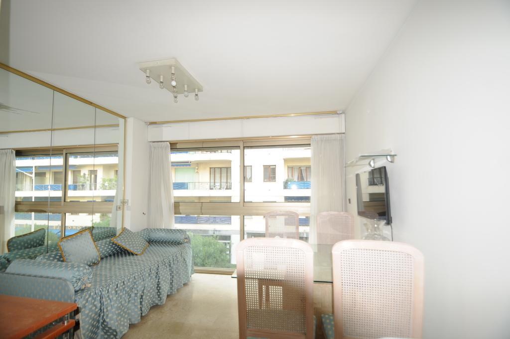 Centre Promenade With Terrace Next To The Sea In The Pedestrian Area Apartment Nisa Exterior foto