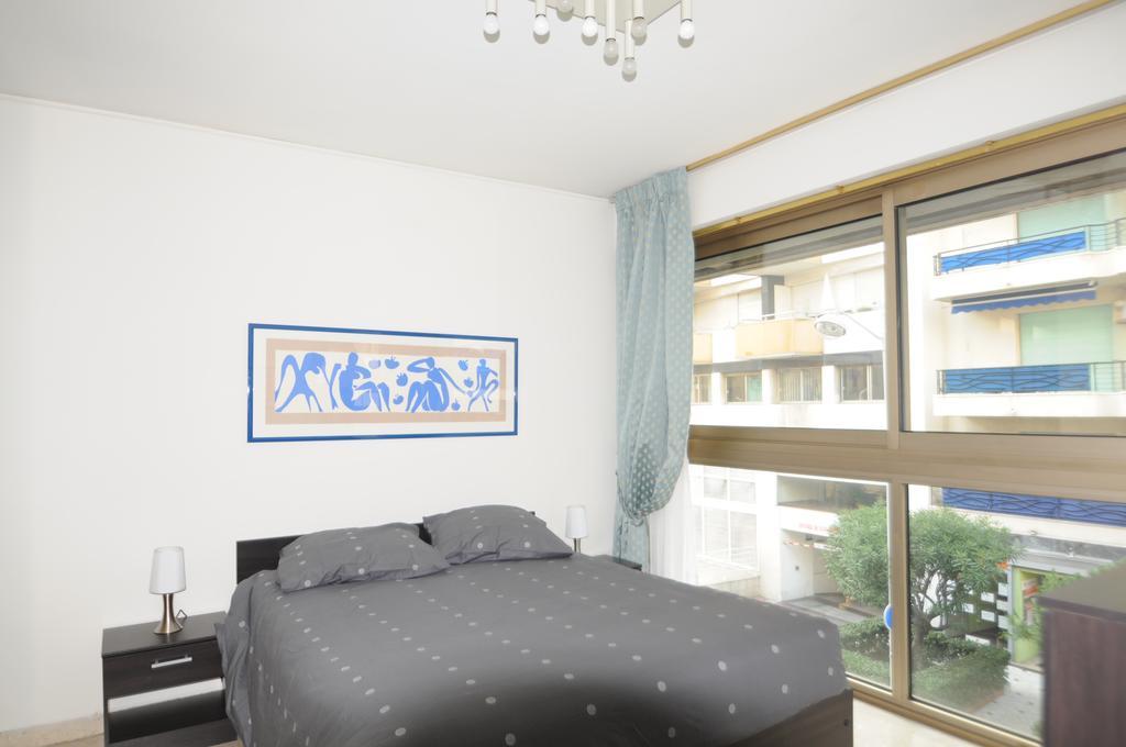 Centre Promenade With Terrace Next To The Sea In The Pedestrian Area Apartment Nisa Exterior foto